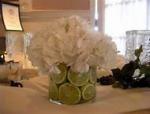 wedding flowers florist- Beautiful white brid ...